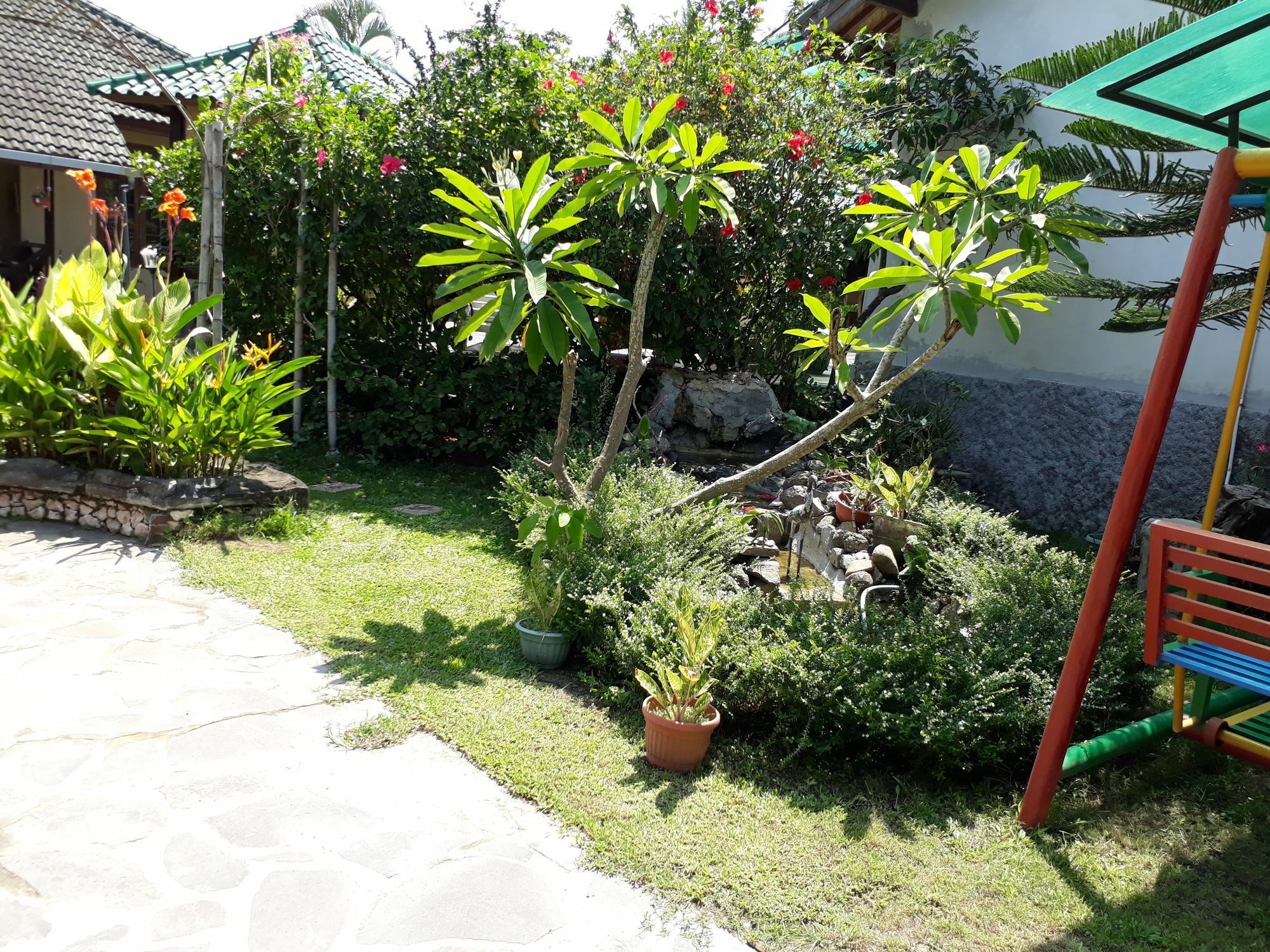 Villa Yukie Senggigi Montongbuwoh Ngoại thất bức ảnh