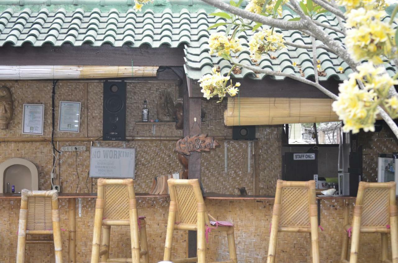 Villa Yukie Senggigi Montongbuwoh Ngoại thất bức ảnh